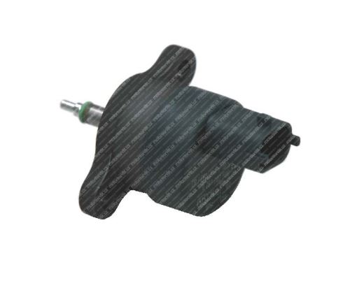Fuel pressure valve
