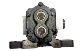Oil pump (8)