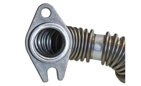 Spojovací potrubí EGR a výměníku  NEW HOLLAND, PERKINS 5801560222, T413982, T411923 (3)
