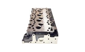 Cylinder head w/o valves (7)