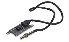 Sensor NOx s kabelem L = 915 mm vozidel New Holland, Case 84414466