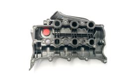Cylinder head cover (4)
