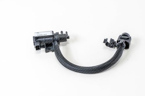 Fuel pressure valve