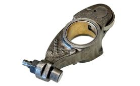 Vahadlo ovládání sacího ventilu motoru CURSOR 8 99441962 (2)